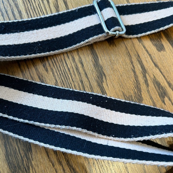 Vintage Lacoste Pink and Brown Nylon Handbag / Purse. Cross Body - Picture 7 of 15